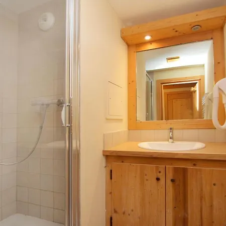Bel 6 à 8 Personnes Au Pied Des Pistes
